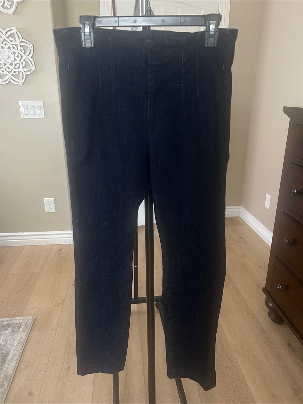 Old Navy Polished Pixie Pants